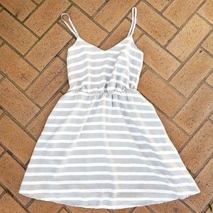 Lauren Conrad Dress Size 2, in Great Shape!